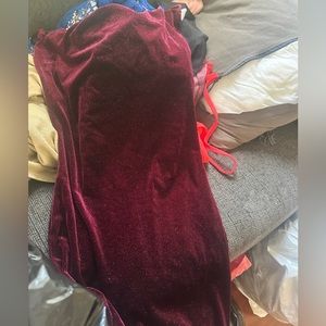 Velvet burgundy/ maroon with sparkles